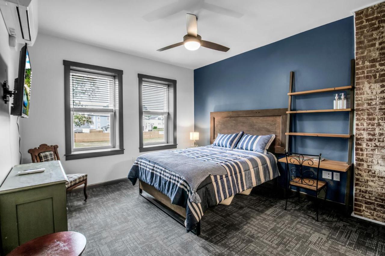 Webber Hotel Lyndonville ภายนอก รูปภาพ